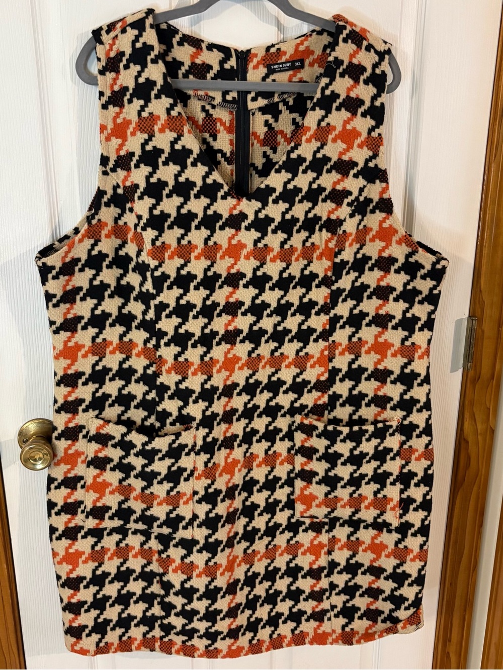 Sleeveless Houndstooth Shift Dress in Orange and Black